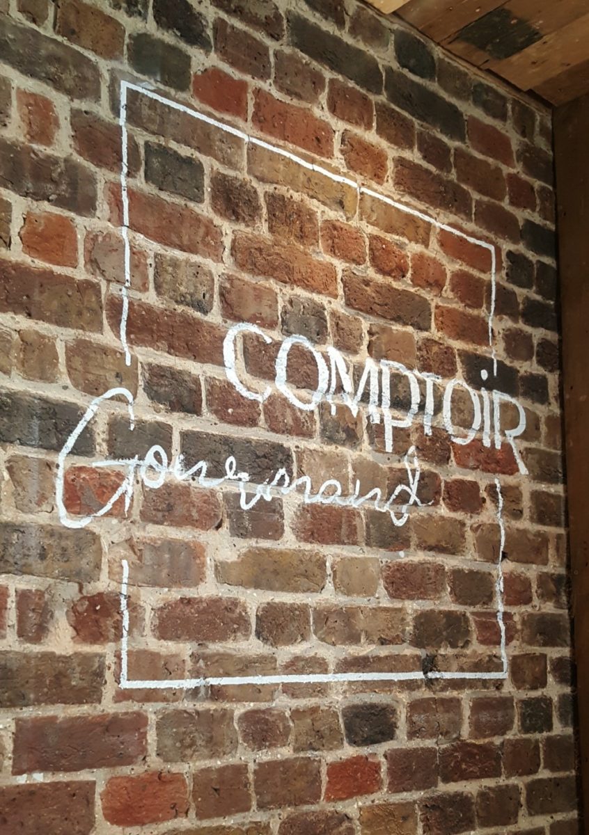 Internal brickwork signs hand painted - Traditional Signs of London
