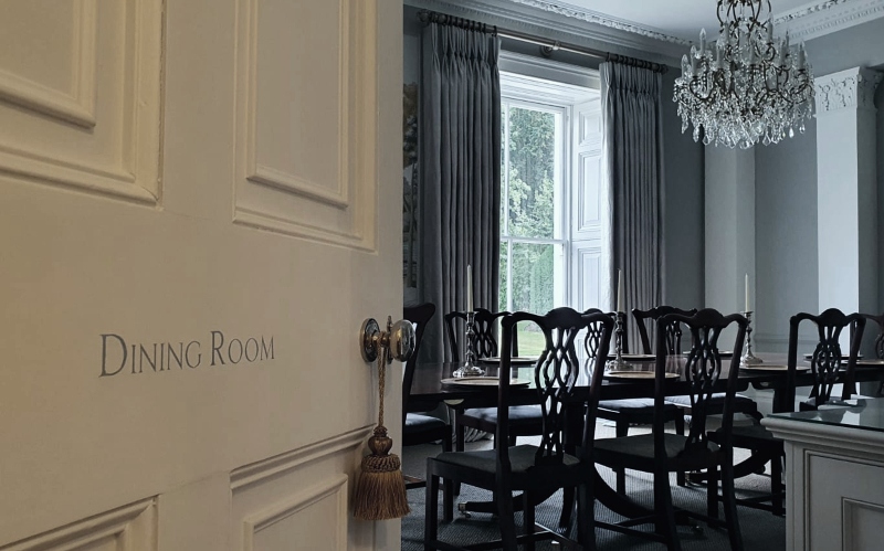 interior signwriting London